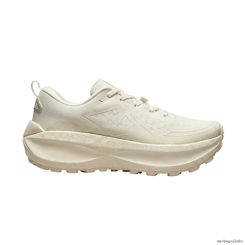 ASICS retro-style sports shoes (white)
