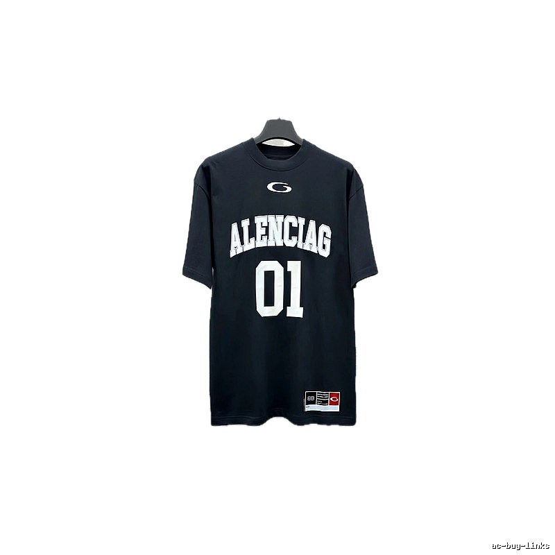 Balenciaga sporty black T-shirt