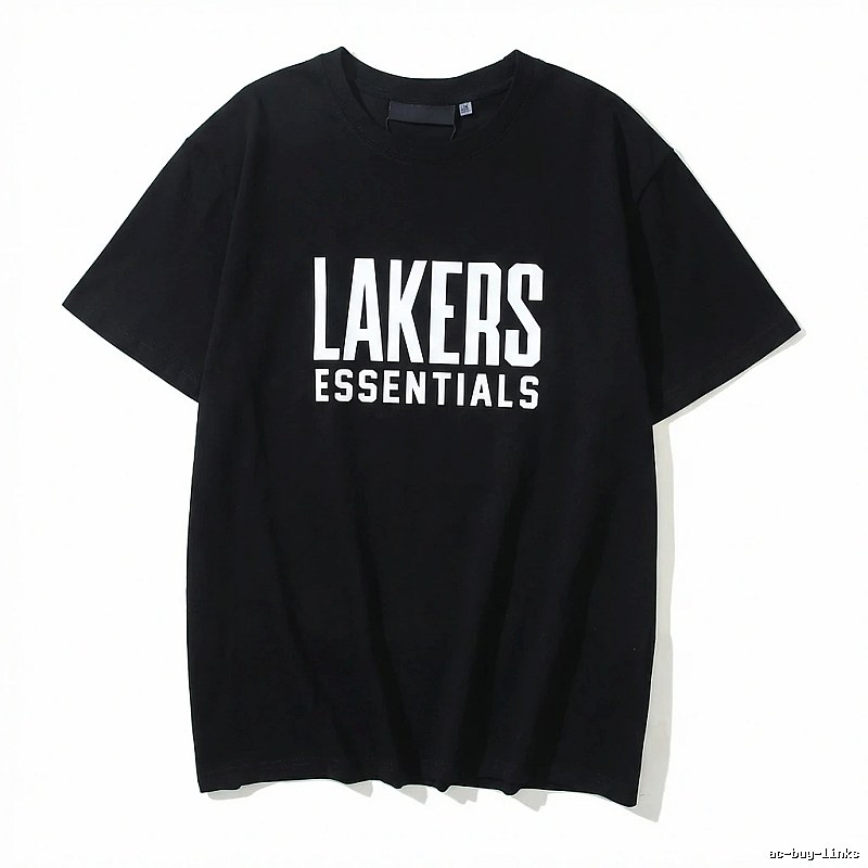 ESSENTIALS minimalist style black T-shirt