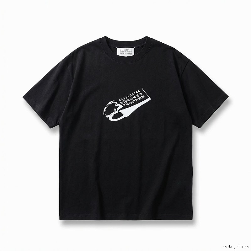 Maison Margiela Digital Print Style T-shirt