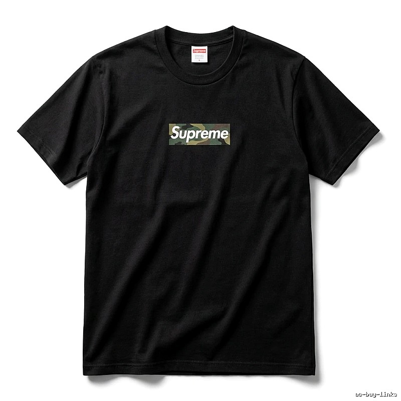 Supreme camouflage-style black T-shirt